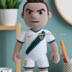Amigurumi Cristiano Ronaldo – FREE Crochet Pattern