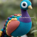 Amigurumi Rainbow Peacock – FREE Crochet Pattern