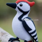 Amigurumi Woodpecker – FREE Crochet Pattern
